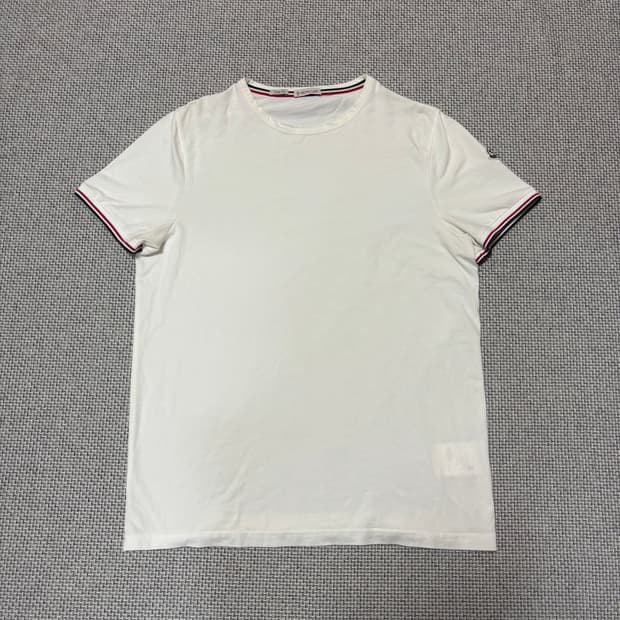 [L Size] 몽클레어 슬림핏 반팔티