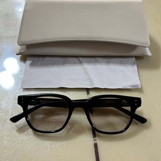 젠틀몬스터 볼타 선글라스