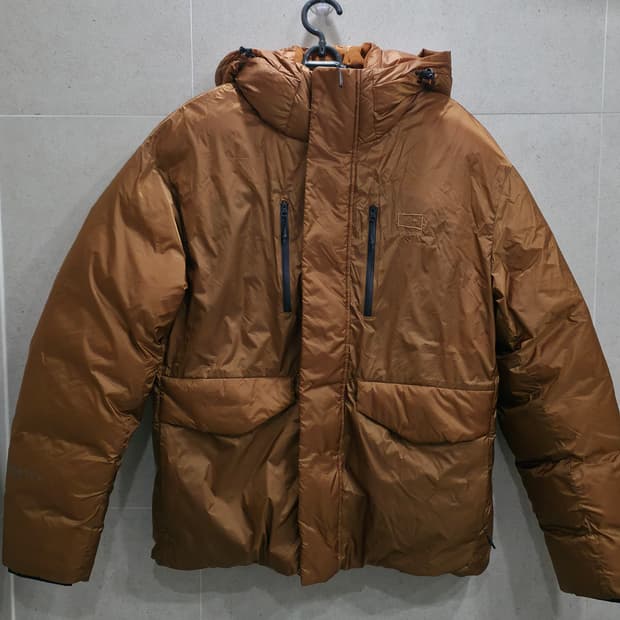 제로그램 익스페디션 헤비 구스 다운 PRO