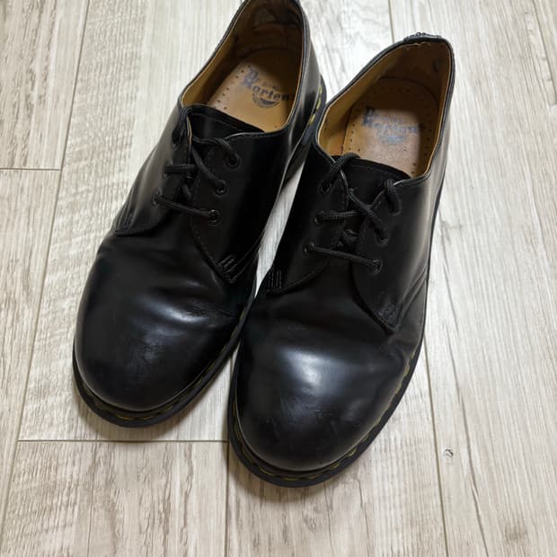 닥터마틴 1461 3홀 스무스 270