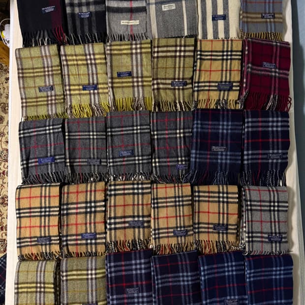버버리 정품 체크 머플러 목도리 공용