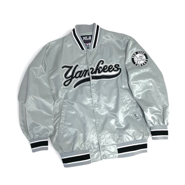 [MLB] 엠엘비 뉴욕 양키스 실버 야구 점퍼 자켓 바시티
