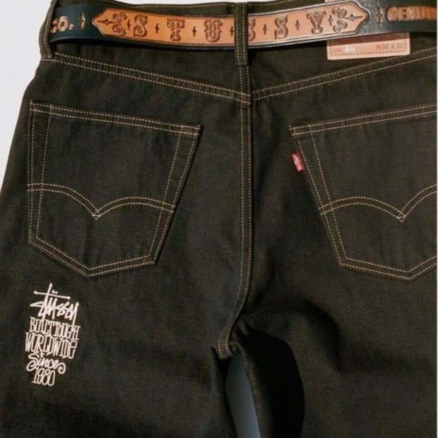 스투시 x 리바이스 크리스피 린스 568 진 블랙 32x32 사이즈