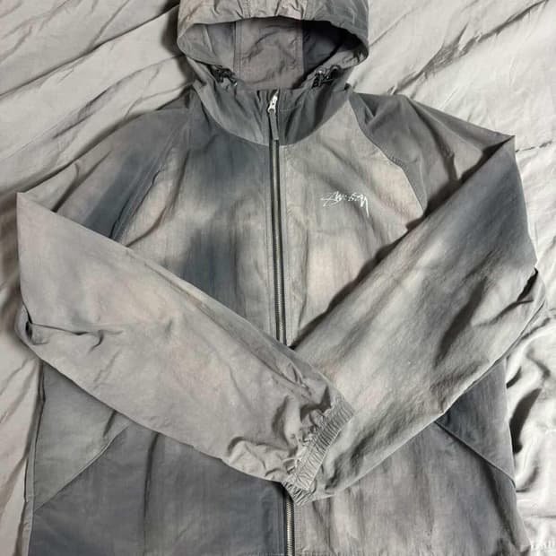 스투시 웨이브 다이 비치쉘 자켓