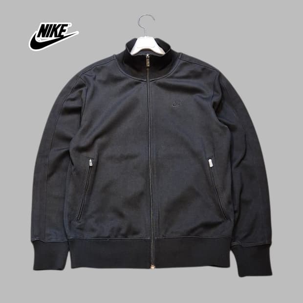 L 나이키 블랙 져지