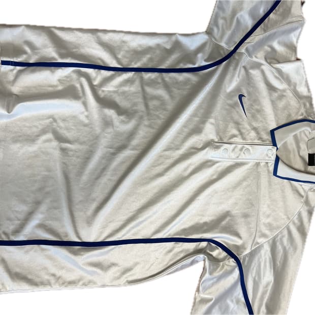 나이키 새틴 버튼 반팔