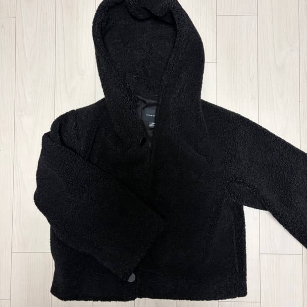 클럽모나코 숏 후드코트 