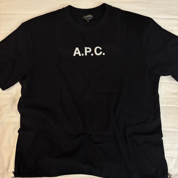 apc 메쉬 블랙 반팔 티셔츠