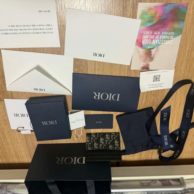 디올 오블리크 자카드 카드지갑