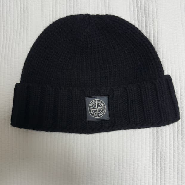 스톤아일랜드 비니(블랙)
