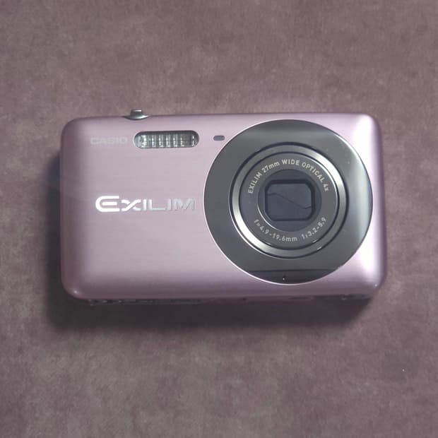 미품 ) 작례 있음 ) 카시오 엑슬림 z800 핑크