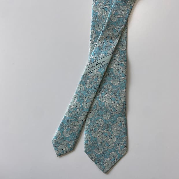 페레가모(Ferragamo) 명품 정품 넥타이 8.2cm