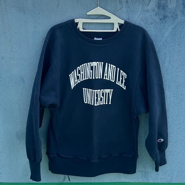 90s champion sweatshirt