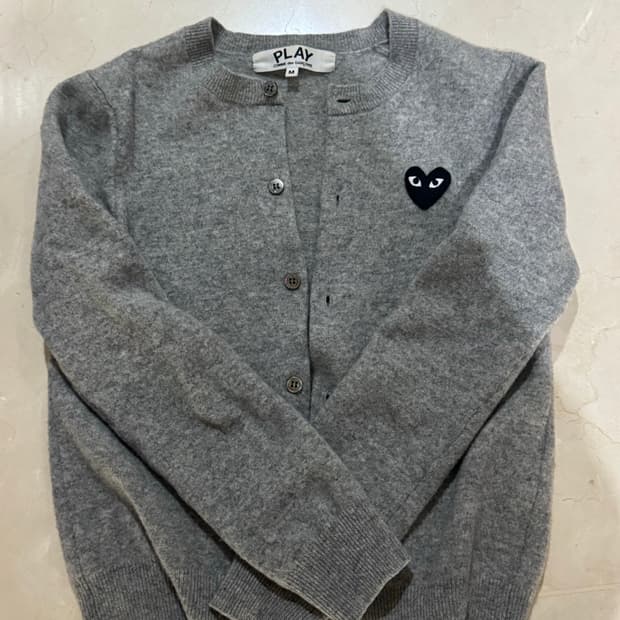 꼼데가르송 플레이 하트 가디건