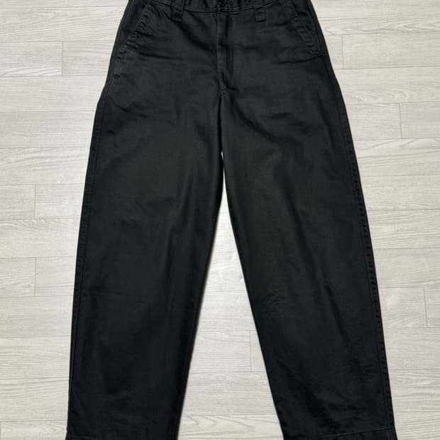 유니클로U 와이드핏 치노팬츠 다크그레이 76