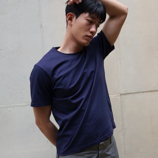 socio 소시오샵 essential 티셔츠
