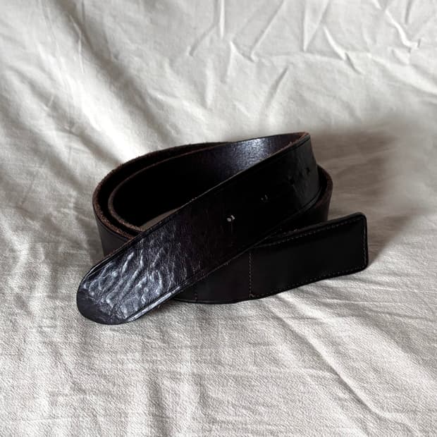 마르지엘라 레더 벨트 hidden clasp