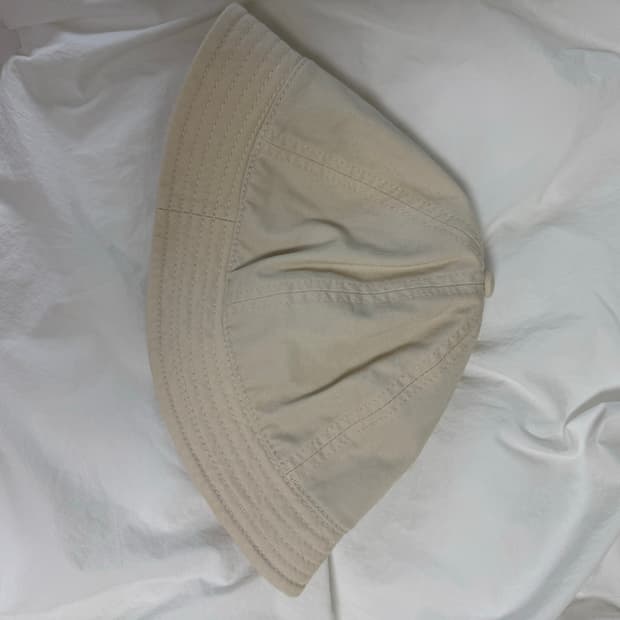 mhl 마가렛호웰 버킷햇 베이지