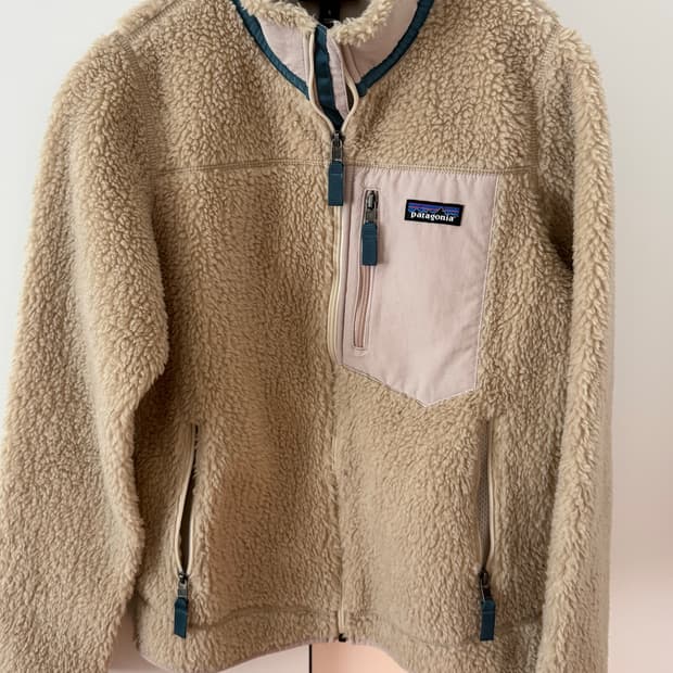 파타고니아 우먼 클래식 레트로 후리스