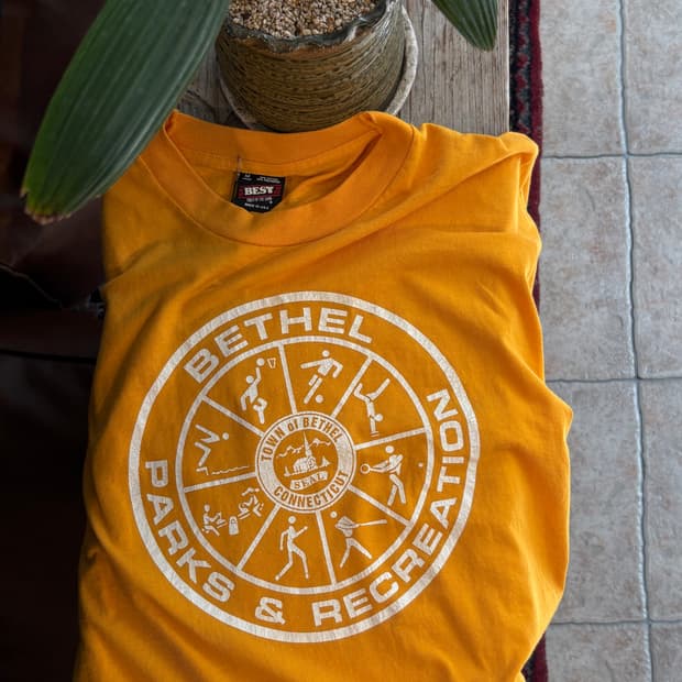 [M] 90s USA FRUIT BETHEL T-shirt
