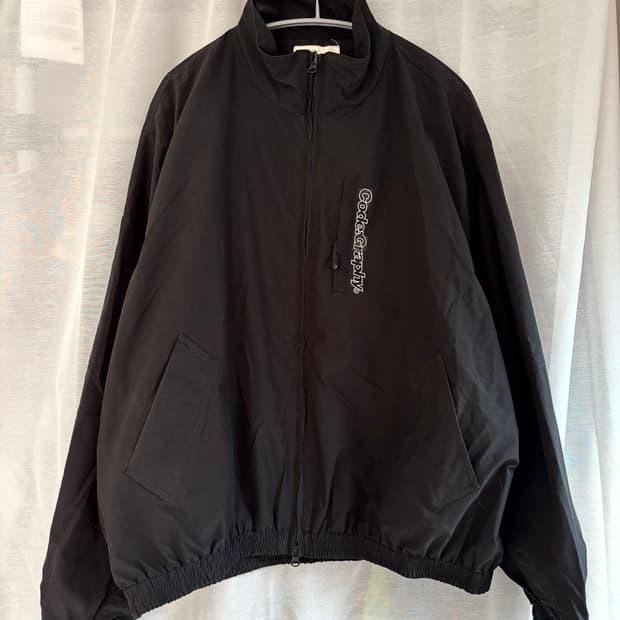 코드그라피 테크 숏 자켓_블랙BDF