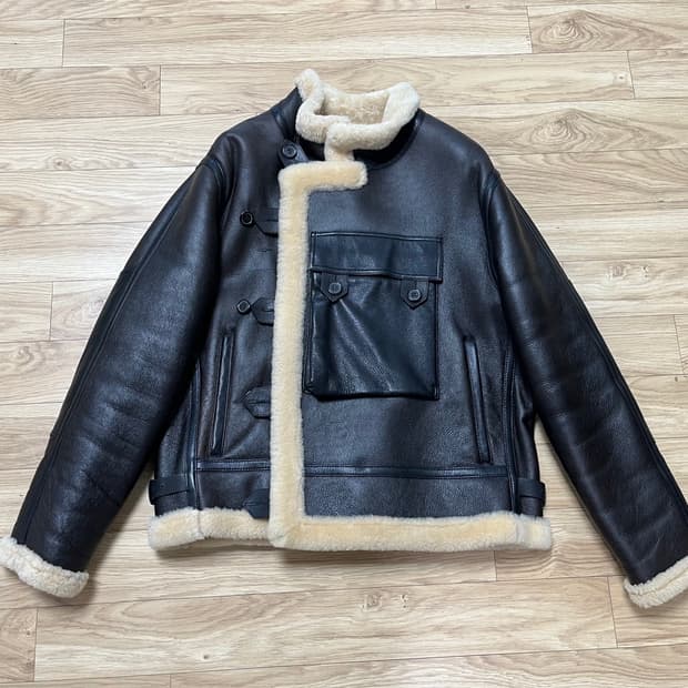 이스트로그 모터사이클 무스탕