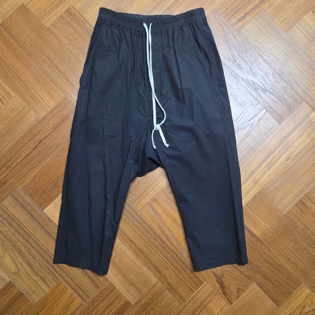 릭오웬스 검정색 드로우스트링 배기 팬츠