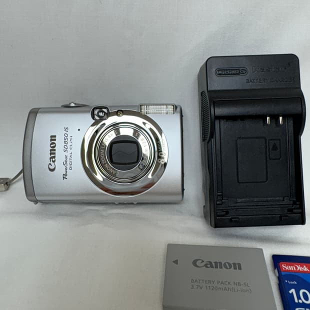 민트급⭐️캐논 IXUS950(익서스950) 빈티지카메라