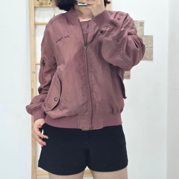 [프립]XS/게스 항공 점퍼 자켓 말린장미색