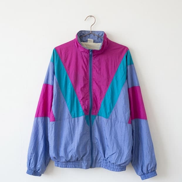 90's Retro Vibe Vintage Windbreaker