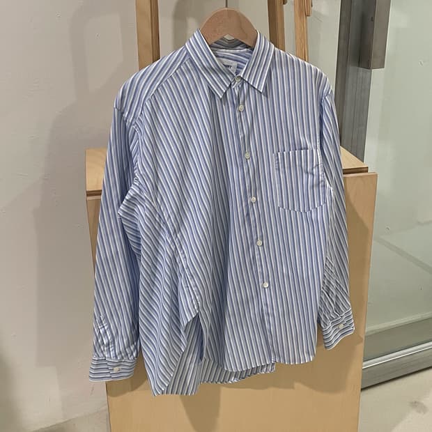 꼼데가르송 비대칭 셔츠