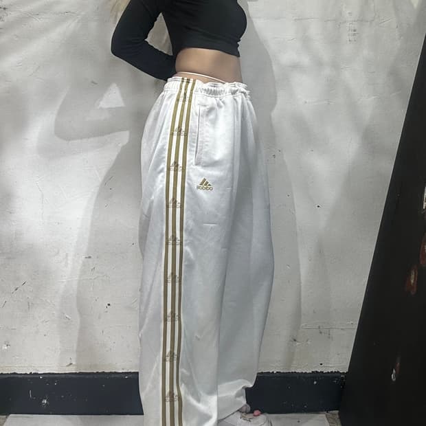아디다스 화이트 와이드 사이드 로고 삼선 트레이닝 바지 추리닝 팬츠 L