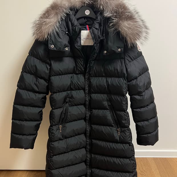 정품 몽클레어 아벨 폭스퍼 패딩 12Y