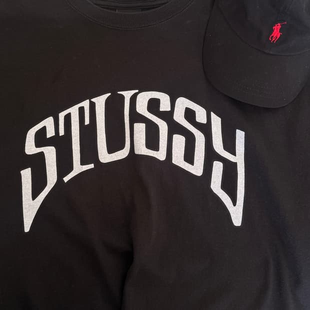스투시 (STUSSY)인터내셔널 피그먼트 다이드 티셔츠 블랙 