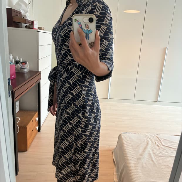 DVF 실크 랩원피스