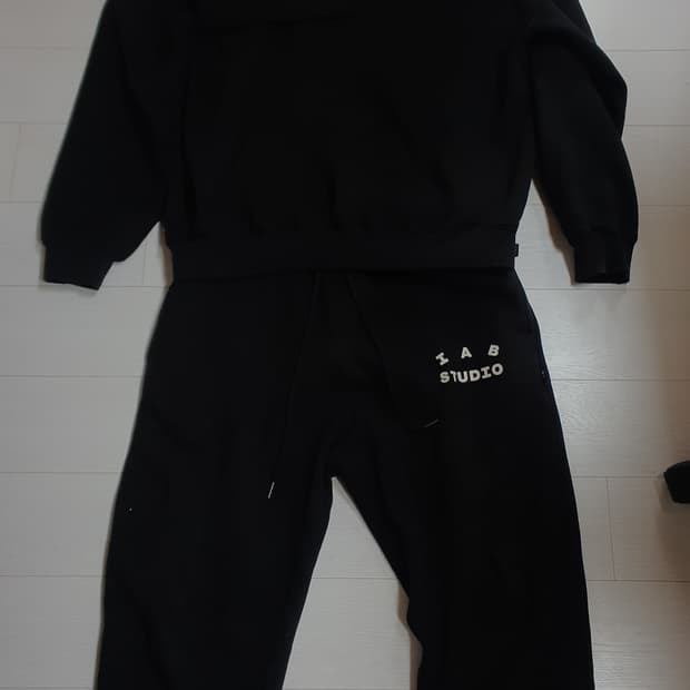 아이앱 스튜디오 블랙 화이트 후드 스웨트팬츠 셋업 XL 사이즈 정품