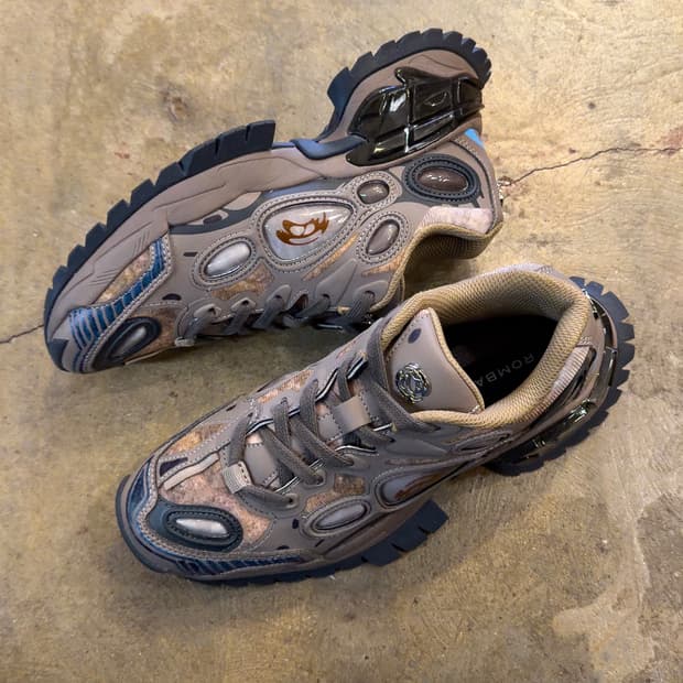 룸바웃 프랑스 우먼 스니커즈