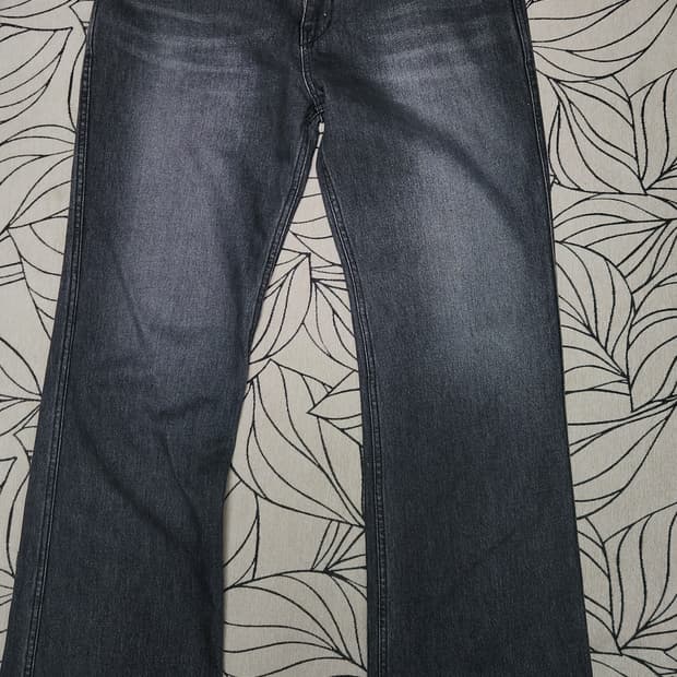 토니웩Flare Cut Denim Jeans washed black 32