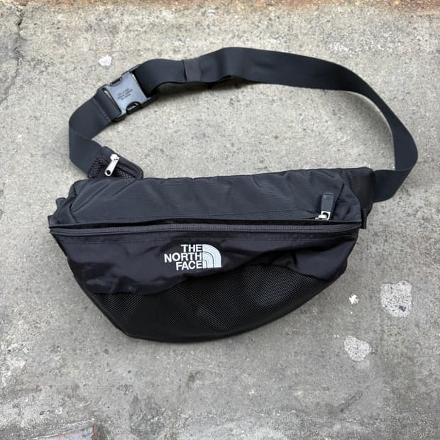 The North Face 노스페이스 힙색 가방