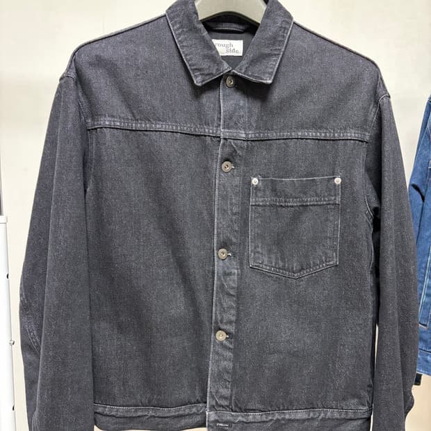 러프사이드 드레이프 데님 트러커