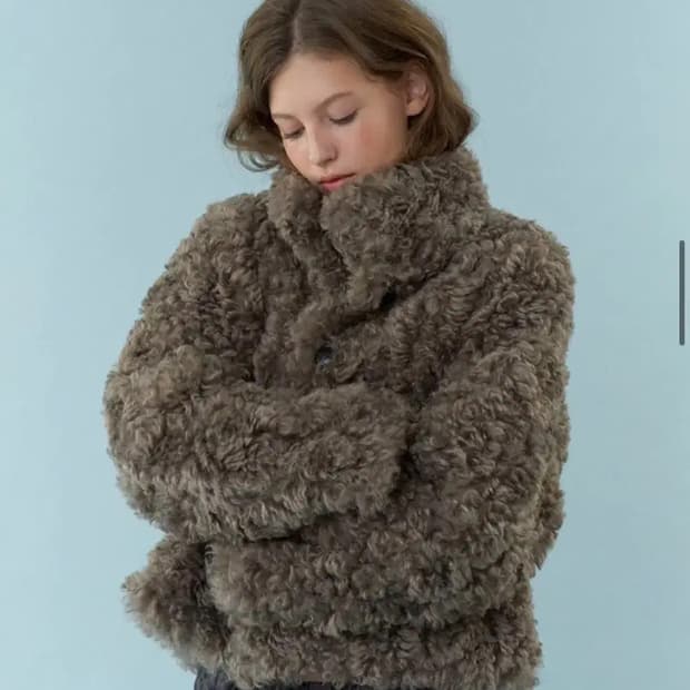 헤더먼트 이자벨 컬리 퍼 자켓 브라운