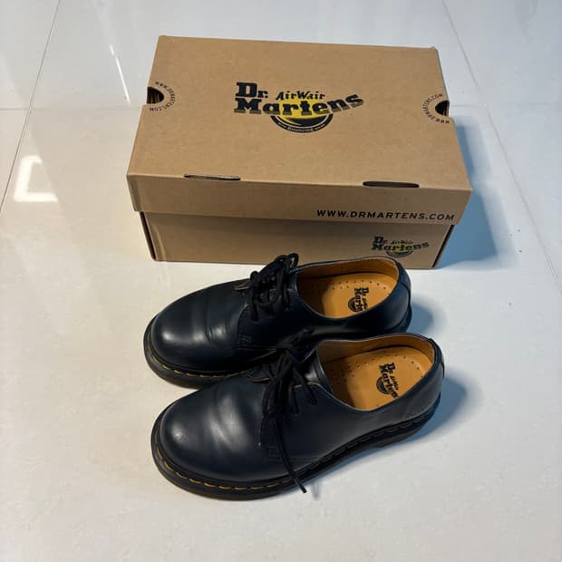 닥터마틴 1461 네이비