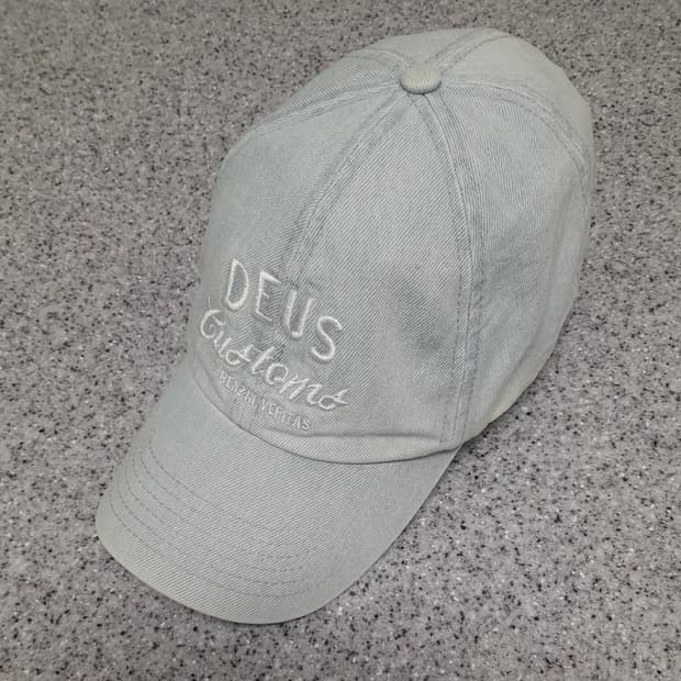 💥데우스 엑스마키나 빈티지워싱 데님 볼캡