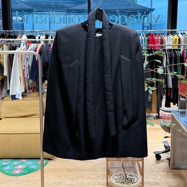 메종 마르지엘라 블랭크라벨 블랙 케이프 자켓