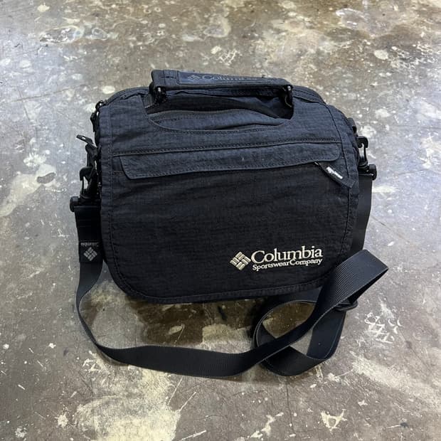 컬럼비아 크로스백 가방 콜롬비아 크로스백