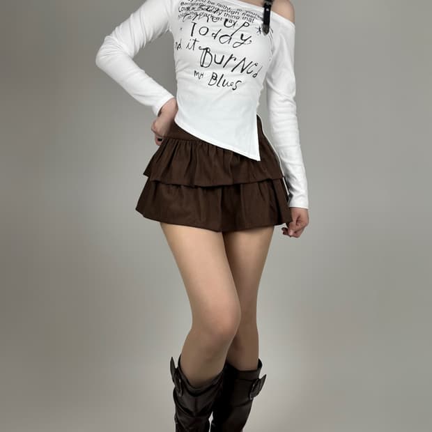 화이트 레터링 언발 긴팔티