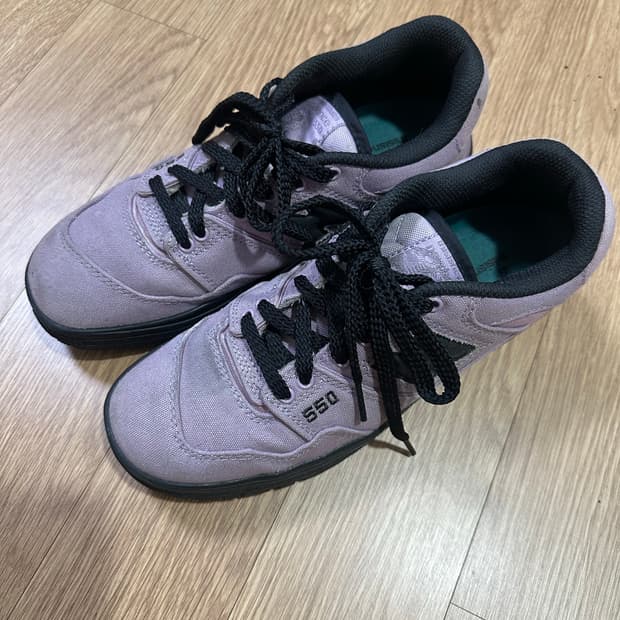 디스이즈네버댓 뉴발란스 550 라벤더 245