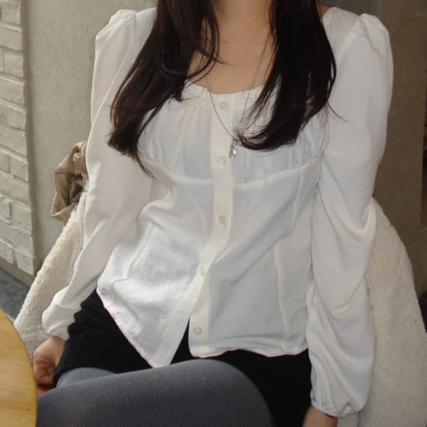 퍼프 블라우스(아이보리)