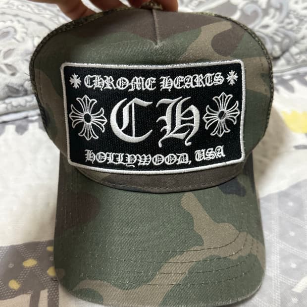 크롬하츠 ch 카모 트러커캡