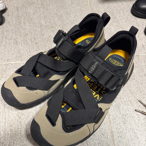 keen 제라포트 트레일 샌들 280mm